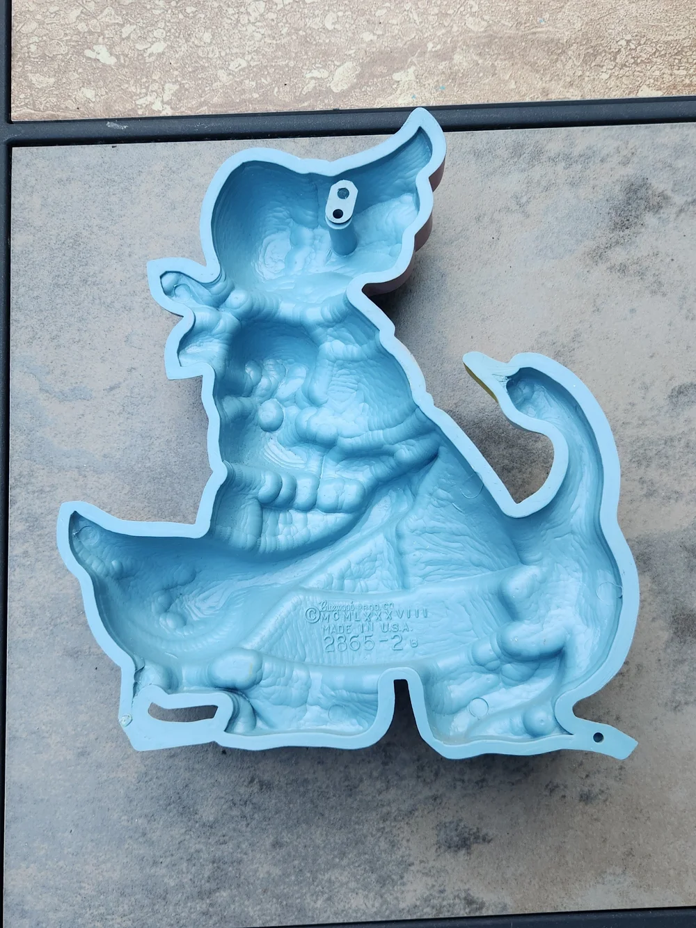 Burwood Pink & Blue Girl with Geese Plastic Wall Accent From 1988